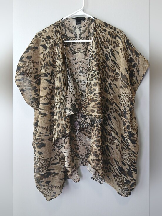 Steve Madden Tops - Steve Madden Animal Print Sheer Tunic Cover-up Womens One Size Resortwear
